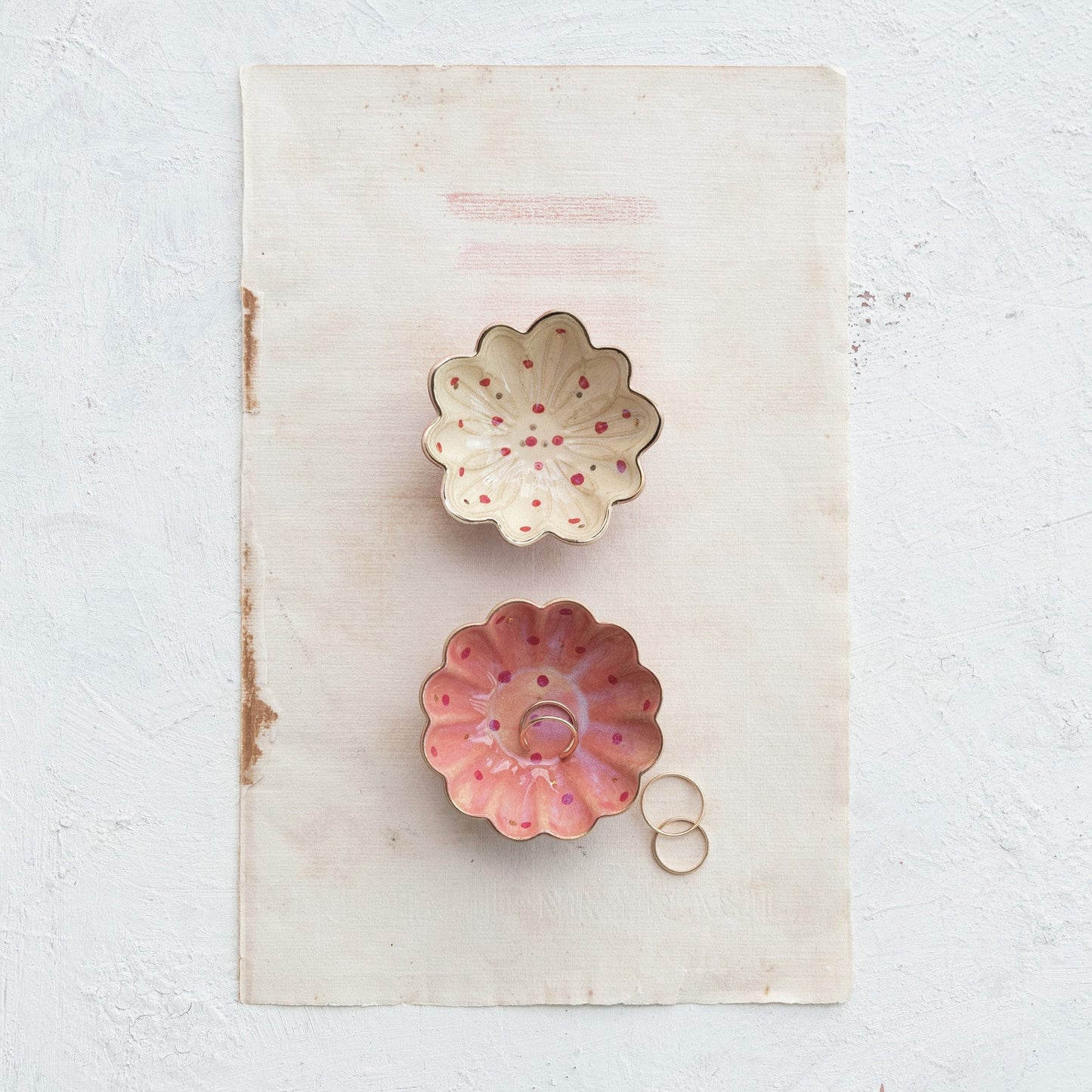 Iridescent Flower Dish