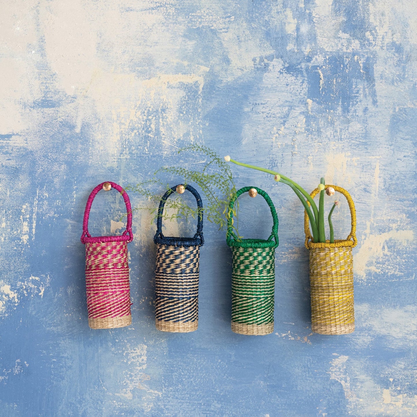 Hand-Woven Seagrass Bottle Basket with Handle, 4 Colors